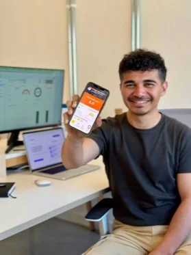 Top Local team with the Cinquo app